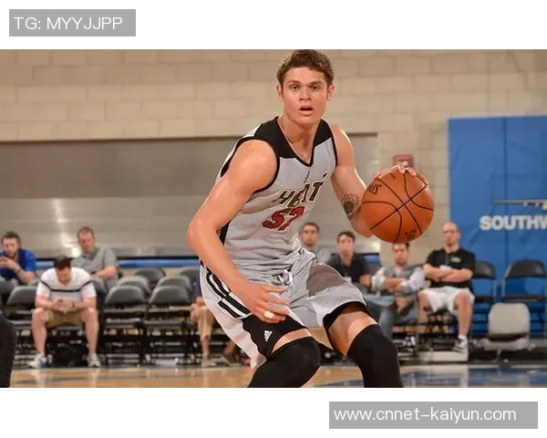 勇士与热火激战正酣腾讯解说全程带你感受篮球魅力与激情