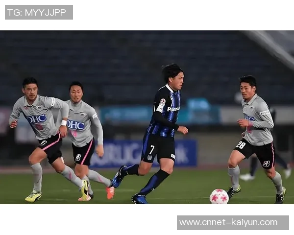 大阪钢巴迎战大分山神全力争胜展现球队实力与斗志